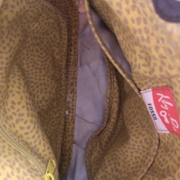 Fossil Large Wax Canvas Key-Per Shoulder Bag Tote Floral Print Pockets 15X14 BIG - Picture 12 of 12